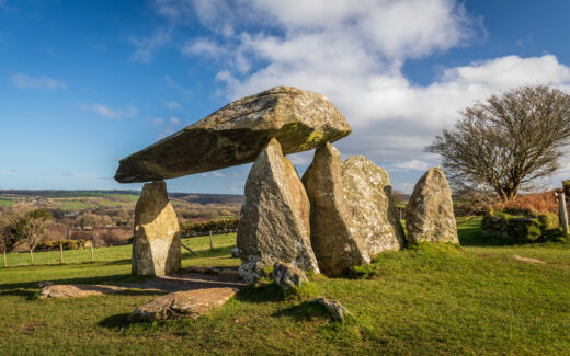 Prähistorisches Hünengrab Pentre Ifan in Wales